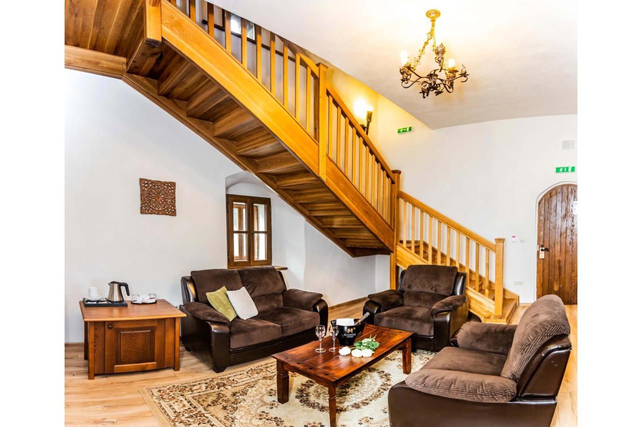 Hotel Grand Viglas Zólyom Kültér fotó