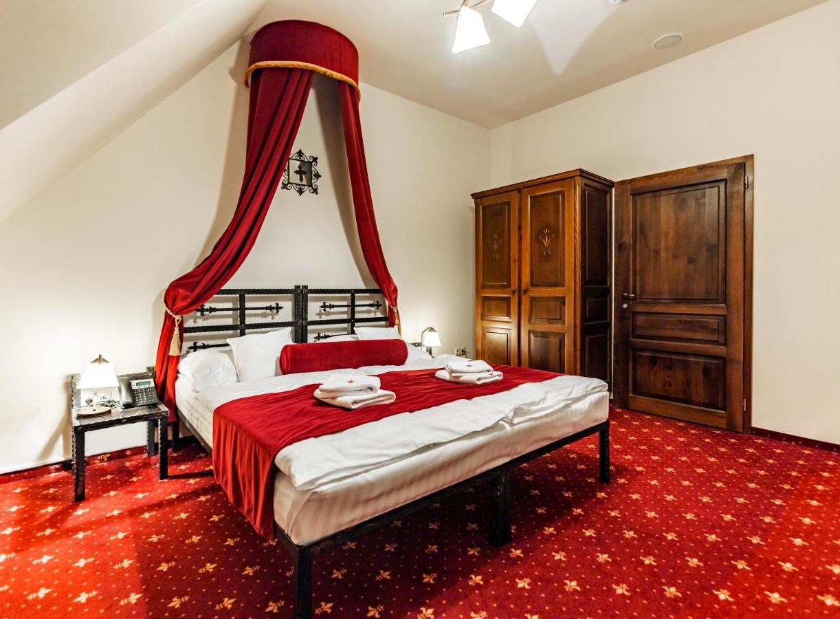 Hotel Grand Viglas Zólyom Kültér fotó