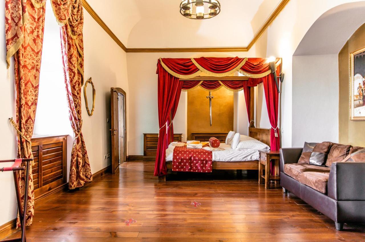 Hotel Grand Viglas Zólyom Kültér fotó